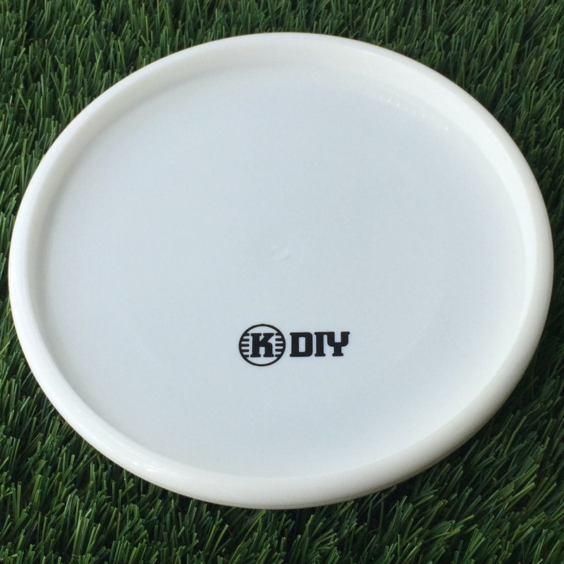 Kastaplast K1 Berg with DIY Blank – Bottom Stamp – 174g White
