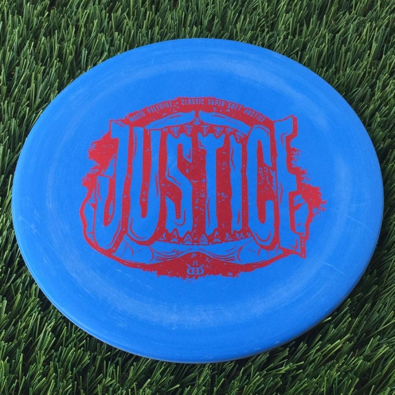 Dynamic Discs Classic Super Soft Justice with Macie Velediaz Shark Jaw Team Series 2023 Stamp – 173g Light Blue