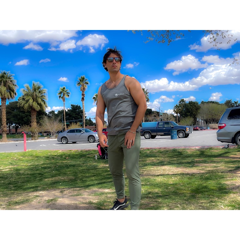 Tank Top – Men’s Lucky Disc Golf Branded – Avail 4 colors