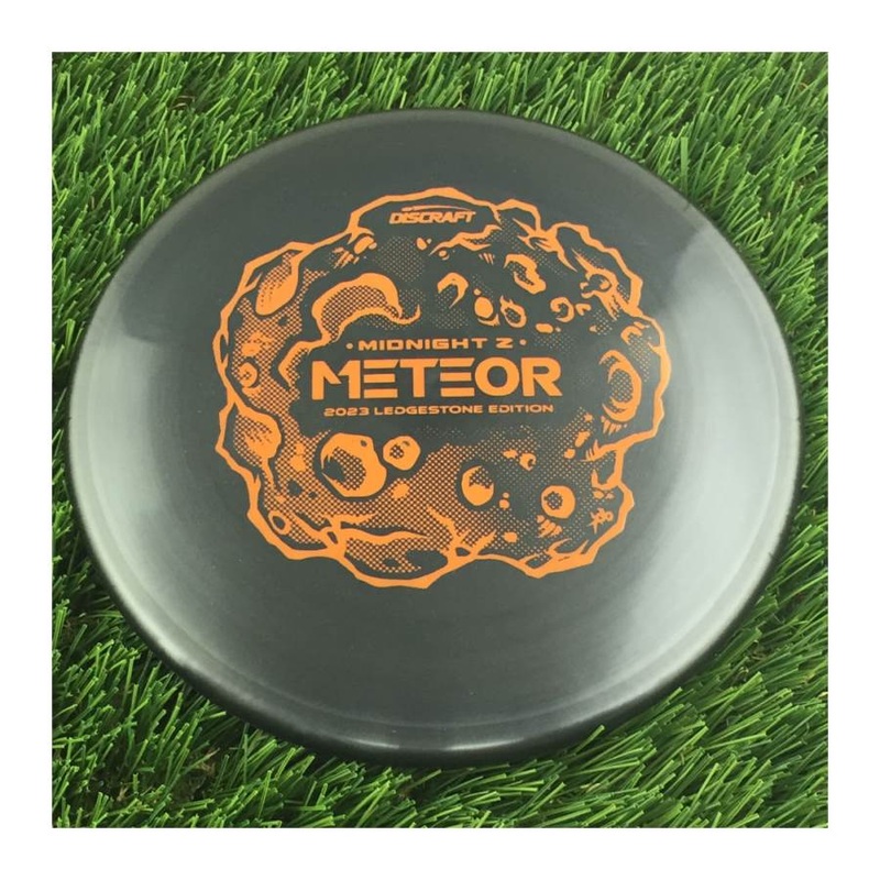 Discraft Elite Z Meteor with 2023 Ledgestone Edition – Wave 3 Stamp – 177g – Translucent Black